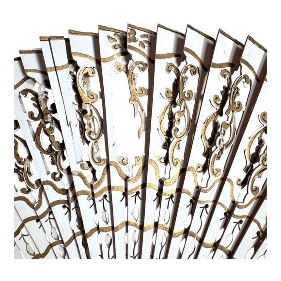 Vintage Alexandre Hand-Painted Folding Fan Signed Gold & Courting Couple READ - Picture 3 of 11